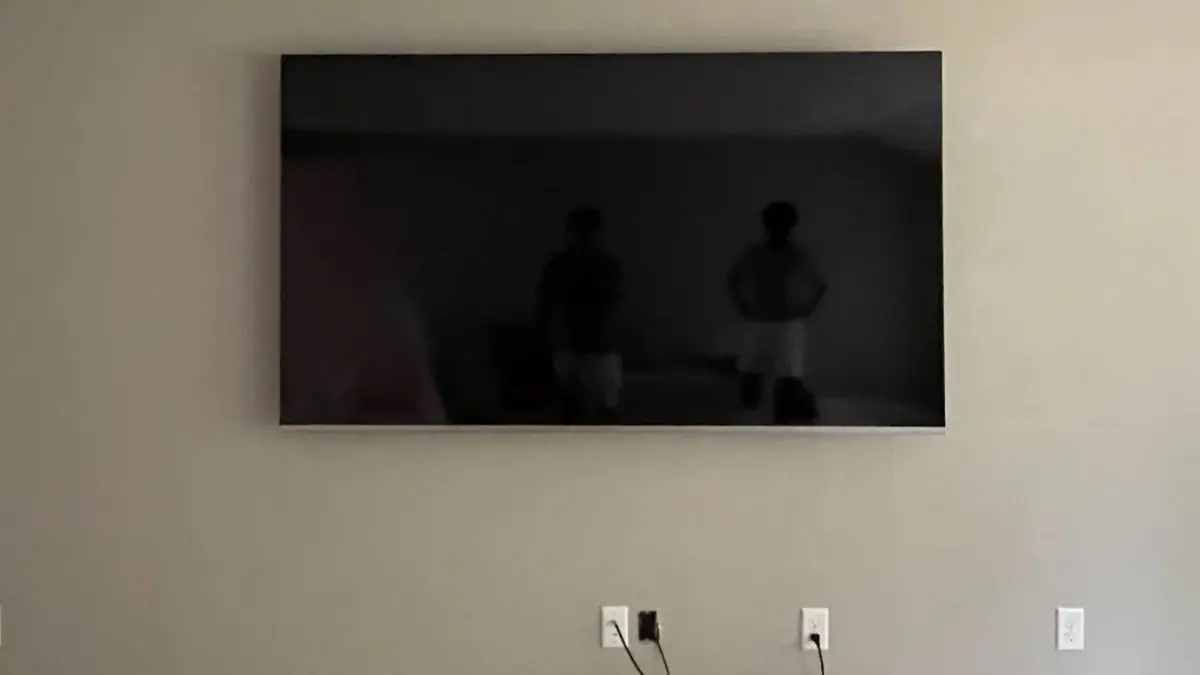 75-inch TV mounted on drywall in Plymouth Minnesota with in-wall cable concealment