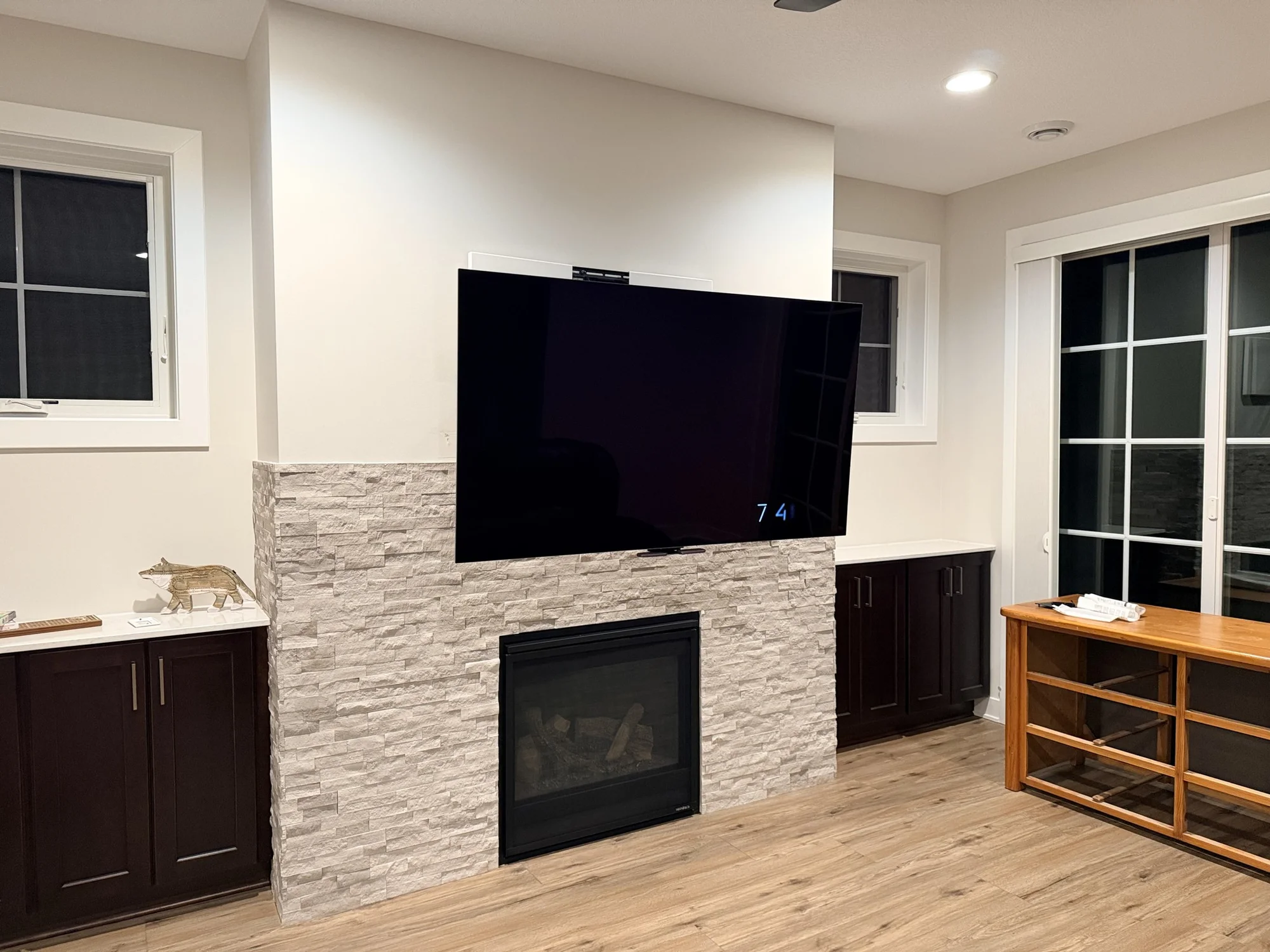 65" installation in Farmington