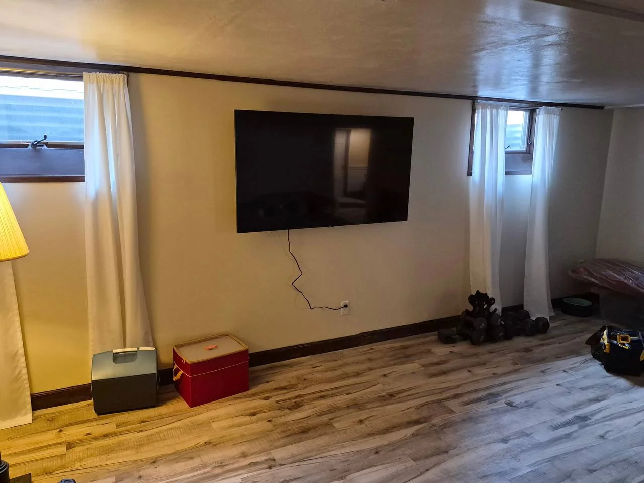 65" TV installation in Minneapolis — Second Install on Huntington Avenue