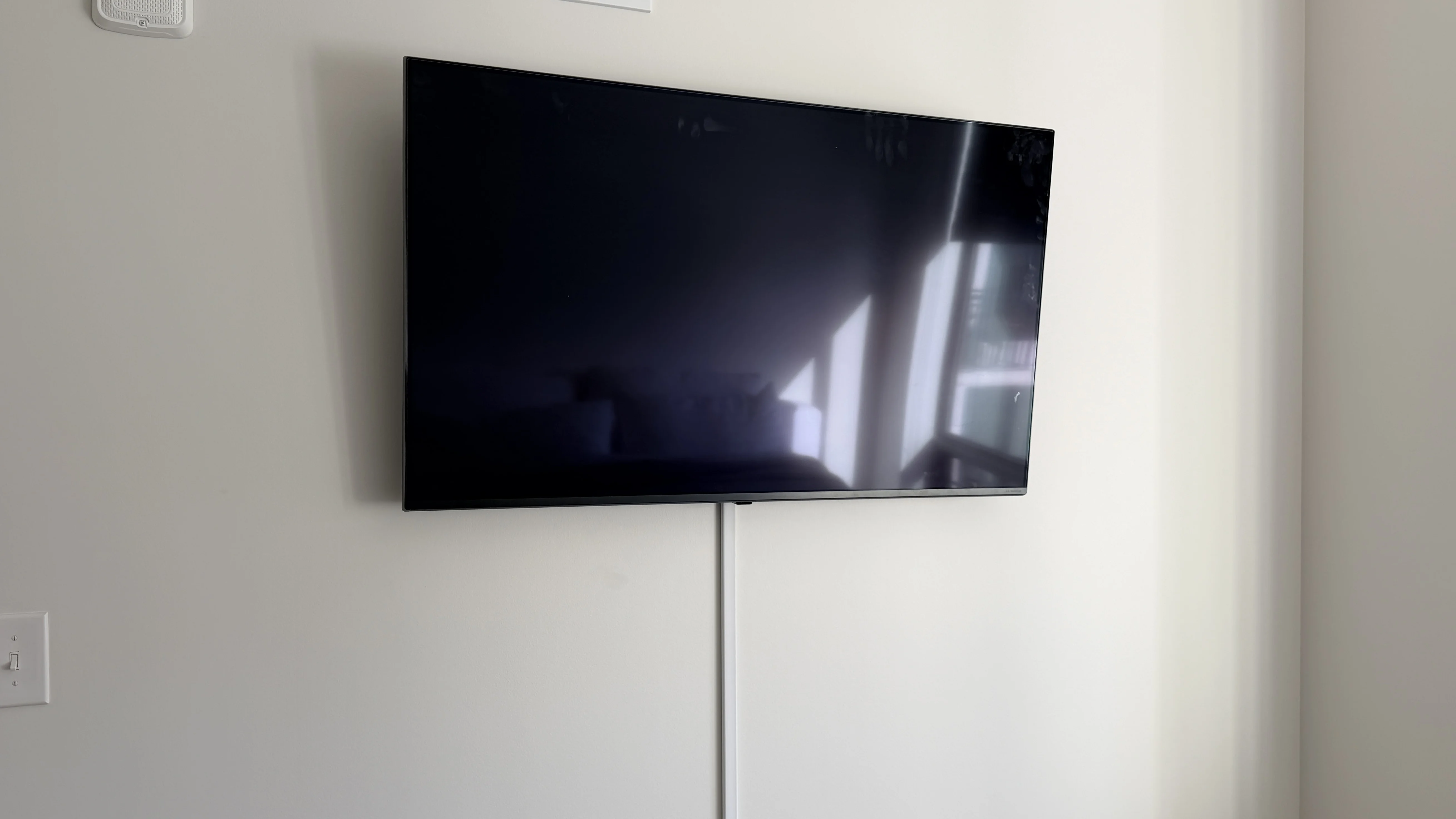50 Inch Tv Mounted Bedroom Lake Haus Apartments Minneapolis - The Mounting Man