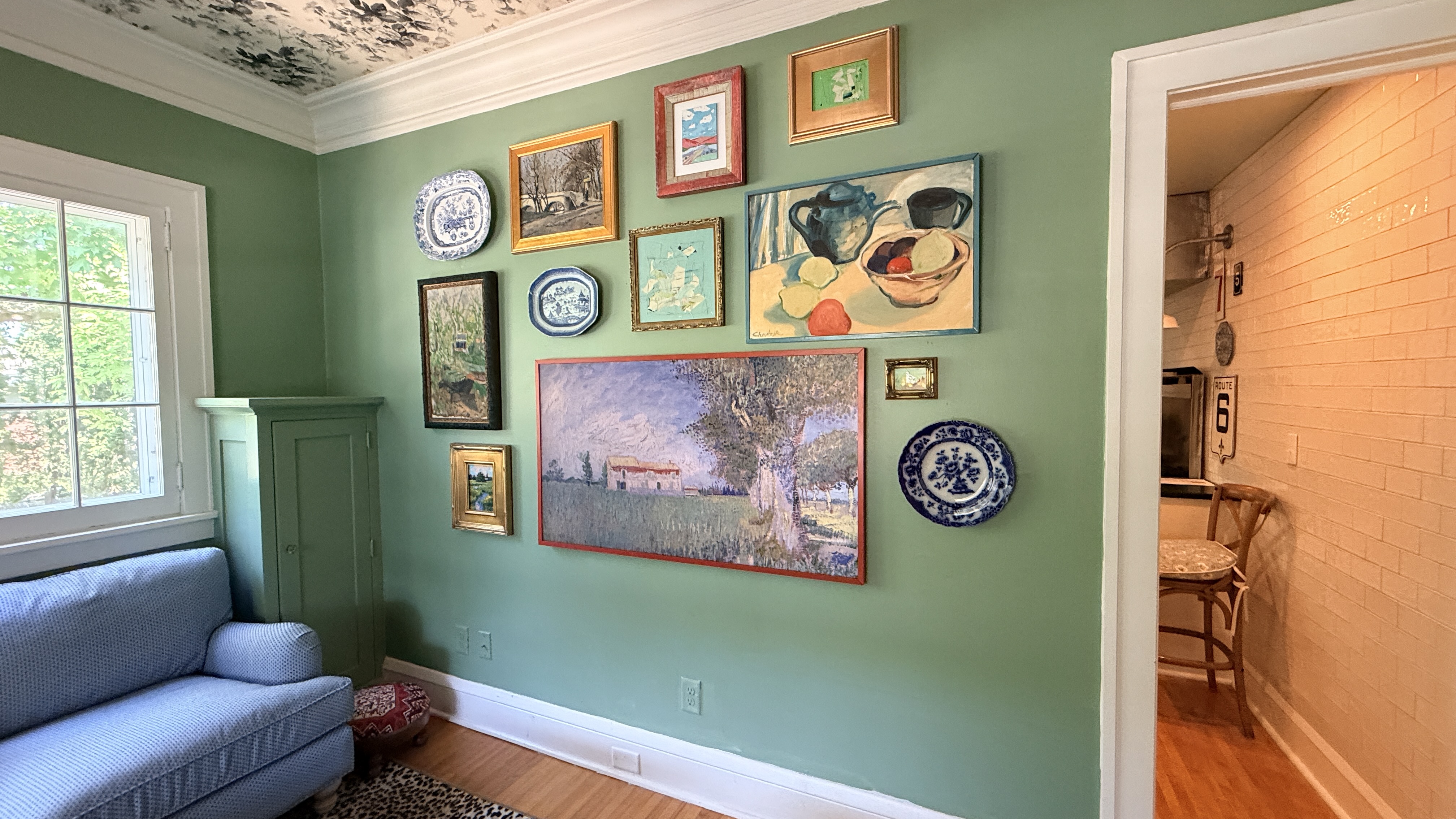 Samsung Frame TV installation in Minneapolis near Lyndale Avenue South