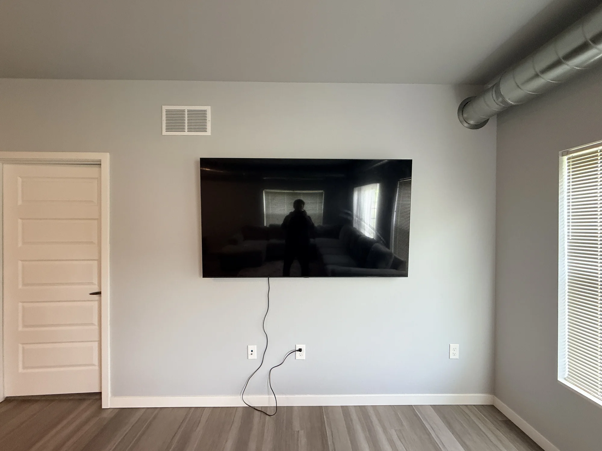TV installation in Minneapolis