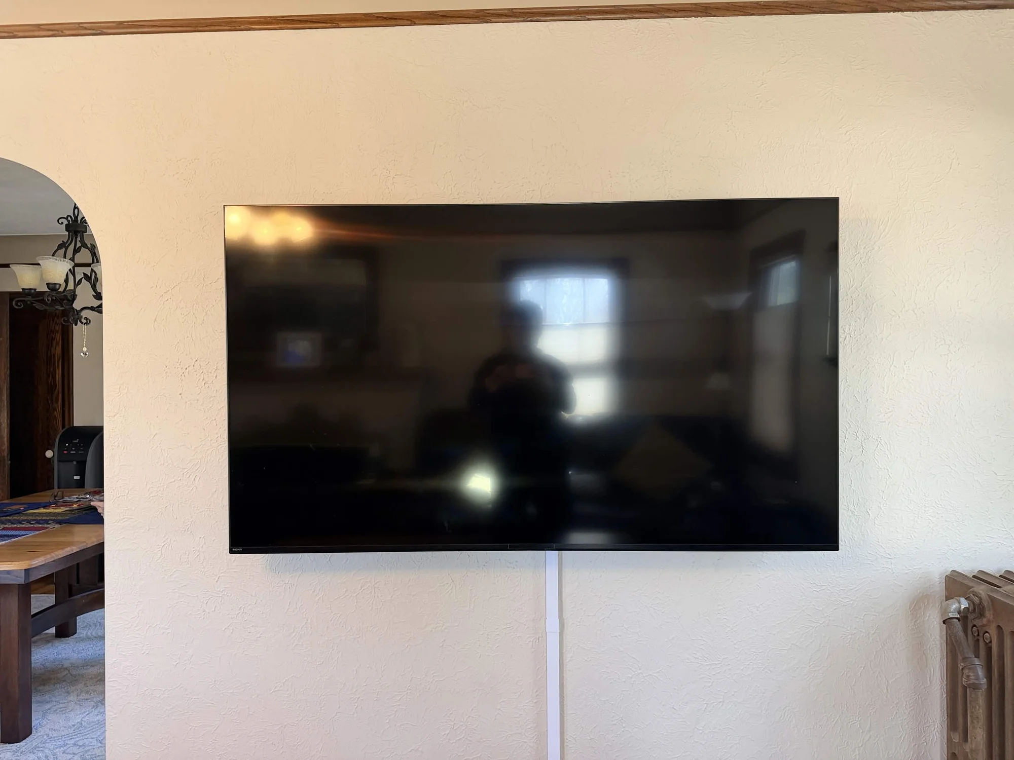 TV installation from a two-TV Roseville project